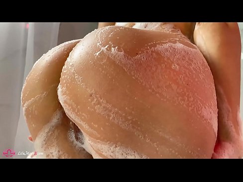 ❤️ Zeshkania masturbon pidhin me vibrator deri në orgazmë intensive në dush ❌ Porno vk në sq.kanalmoscow.ru